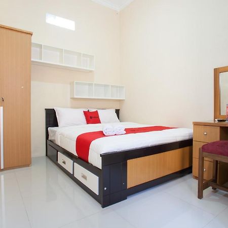 Reddoorz Syariah Near Untag Banyuwangi Hotell Banyuwangi  Eksteriør bilde